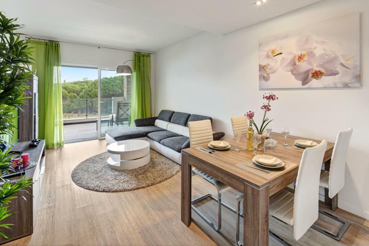 Luxurious T2 Apartment, Olhos Dagua Albufeira Eksteriør billede